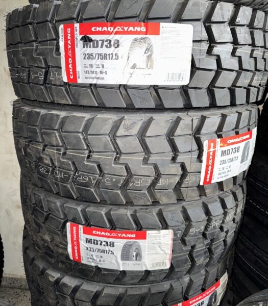 Llanta 235/75R17.5 CHAOYANG MD738 16PR